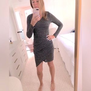 Stretch jersey body con dress long sleeved v neck